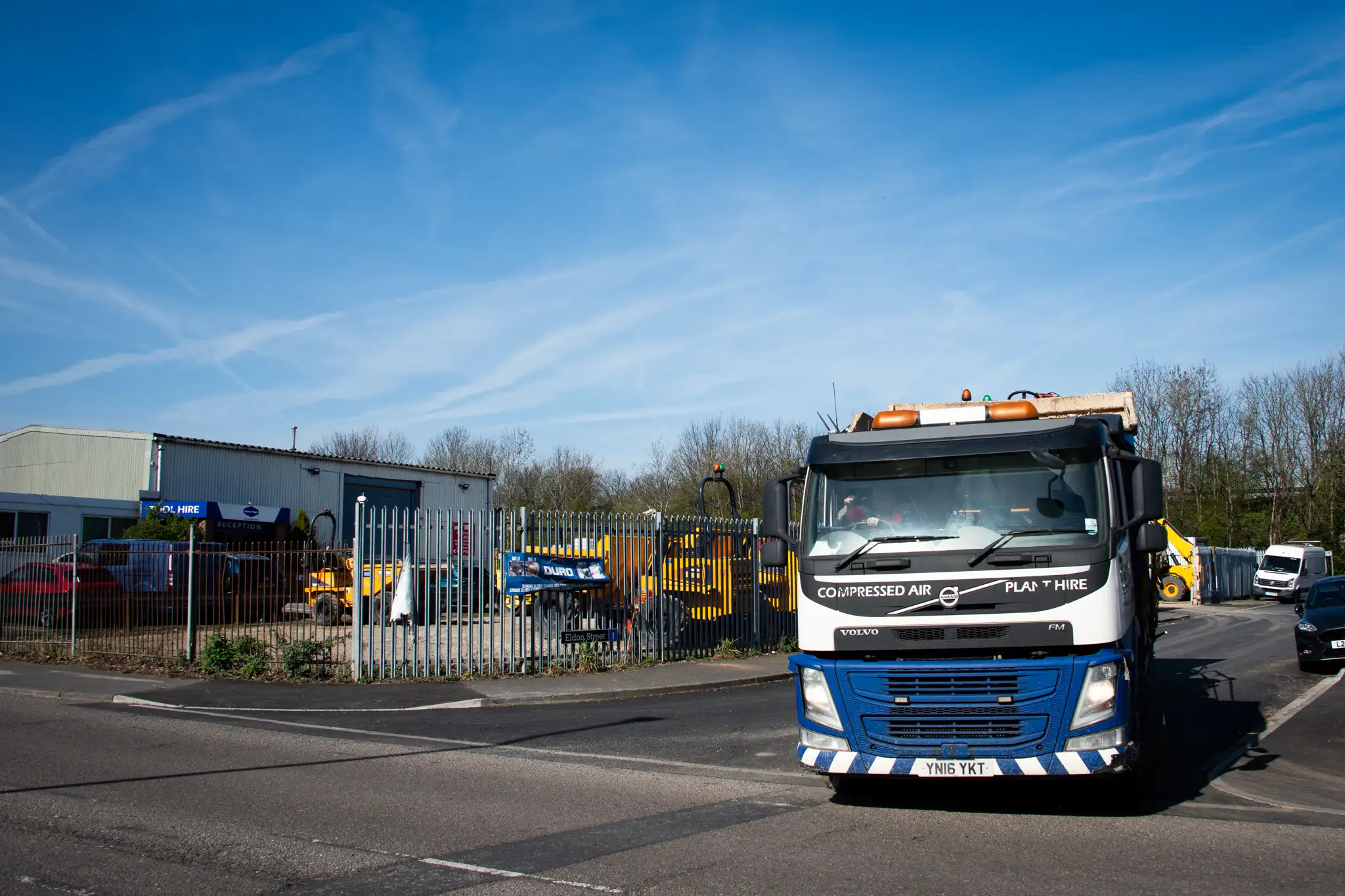Banner Plant Wakefield compressed air and plant hire truck