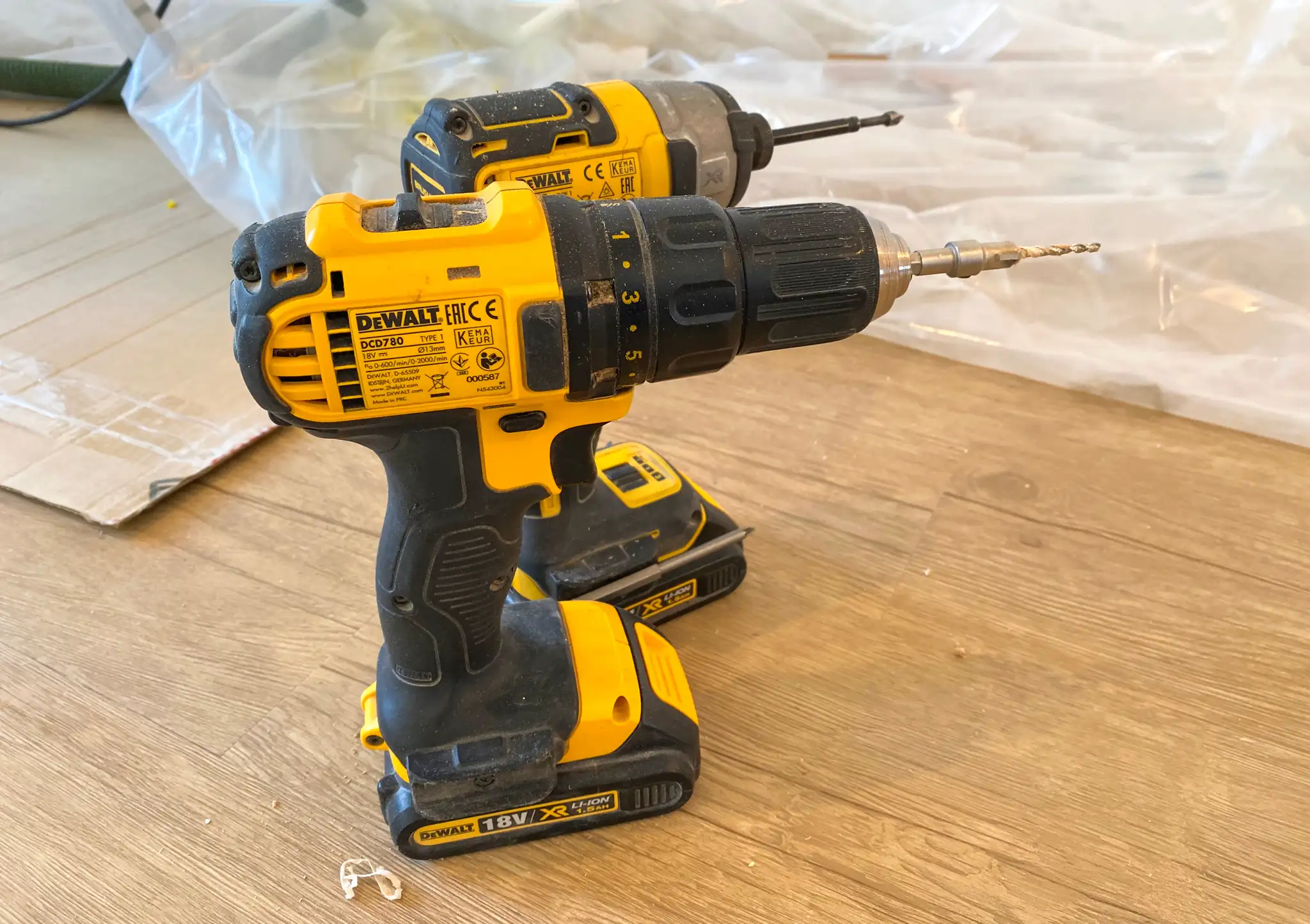 Drilling and fixing equipment